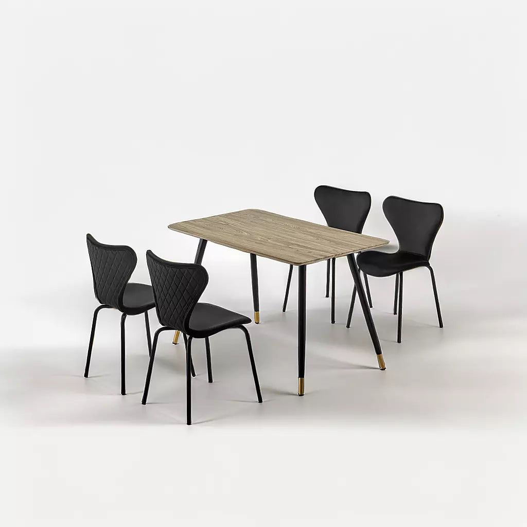 COMBINATIE DEAL - Femme Zwart Vlinderstoelen in set van 4 + Maki Eettafel